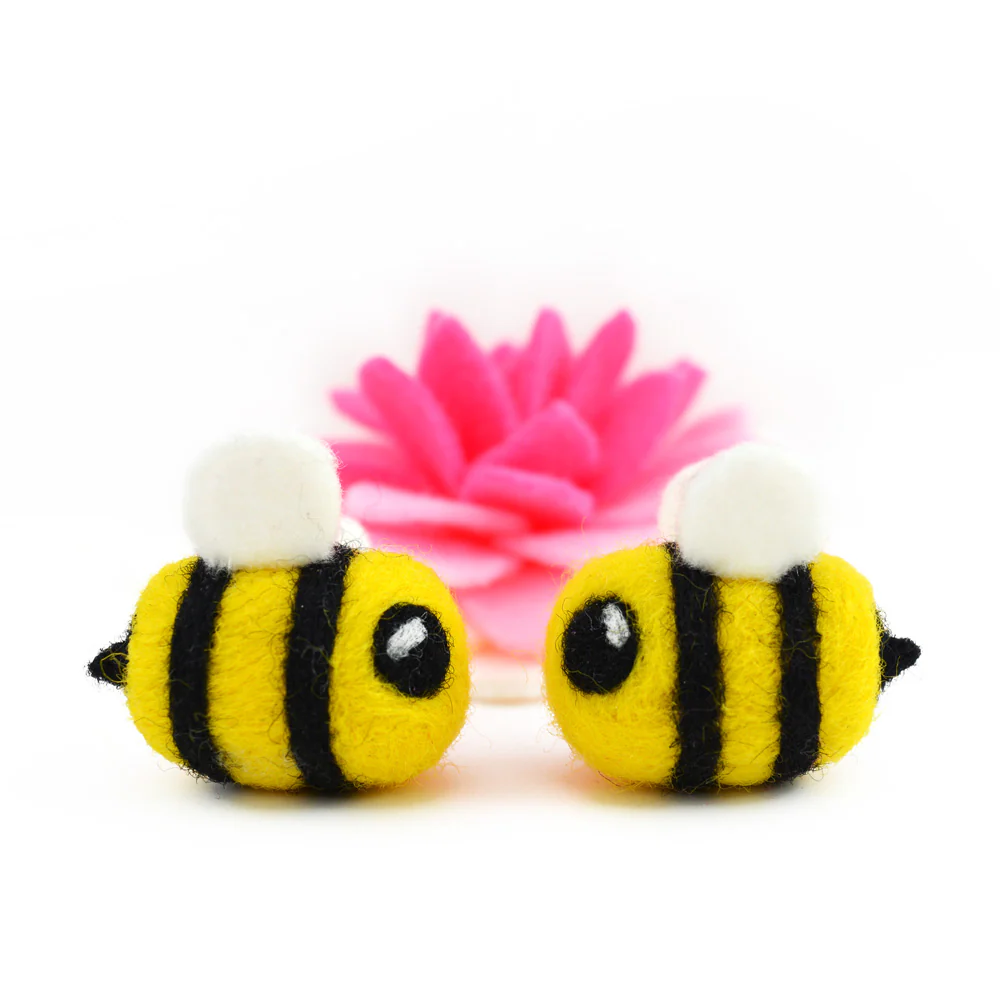 Bees and Flower Needle Felting Kit - Image 4