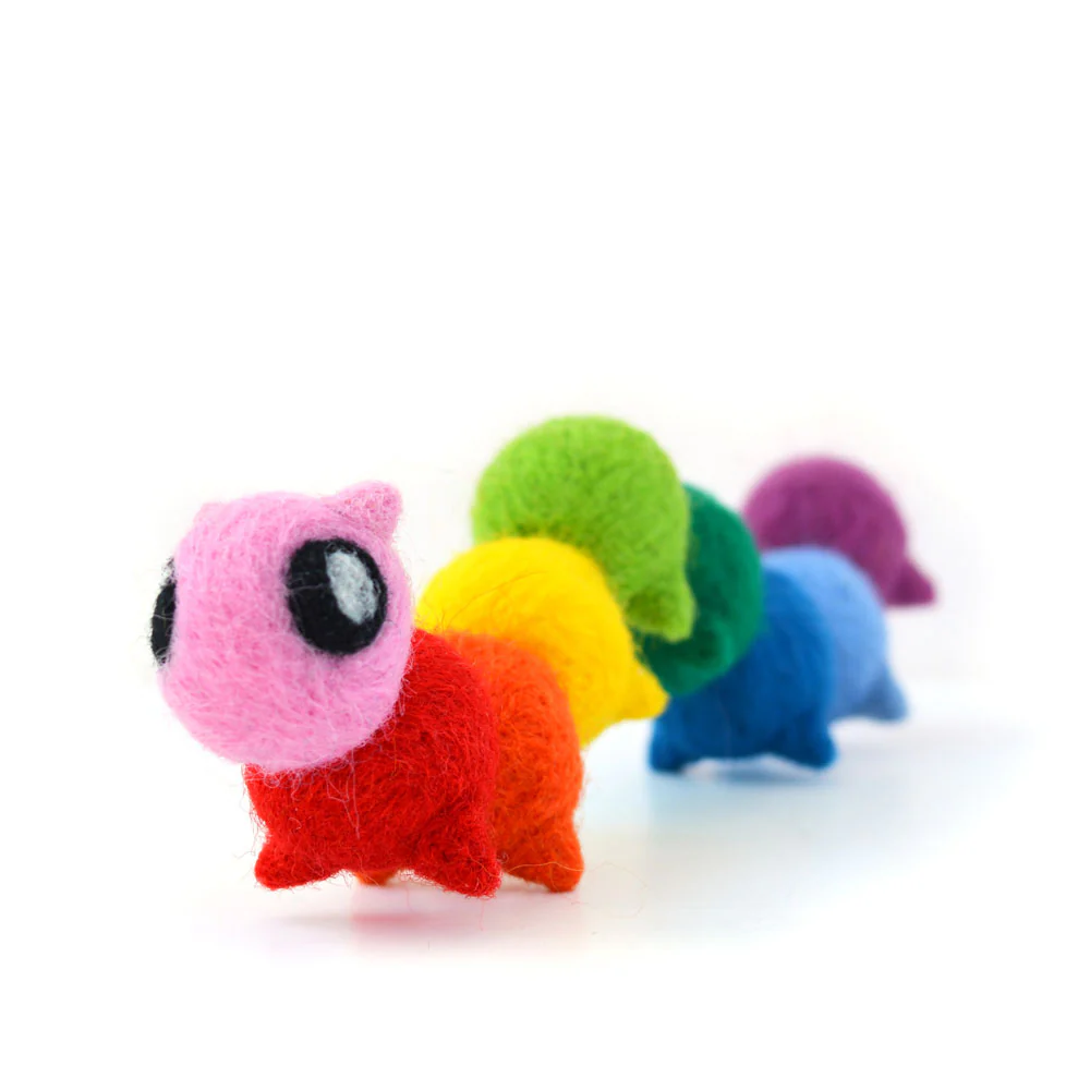 Caterpillar Needle Felting Kit - Image 4